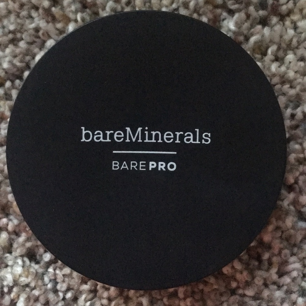 Bareminerals bare pro powder foundation